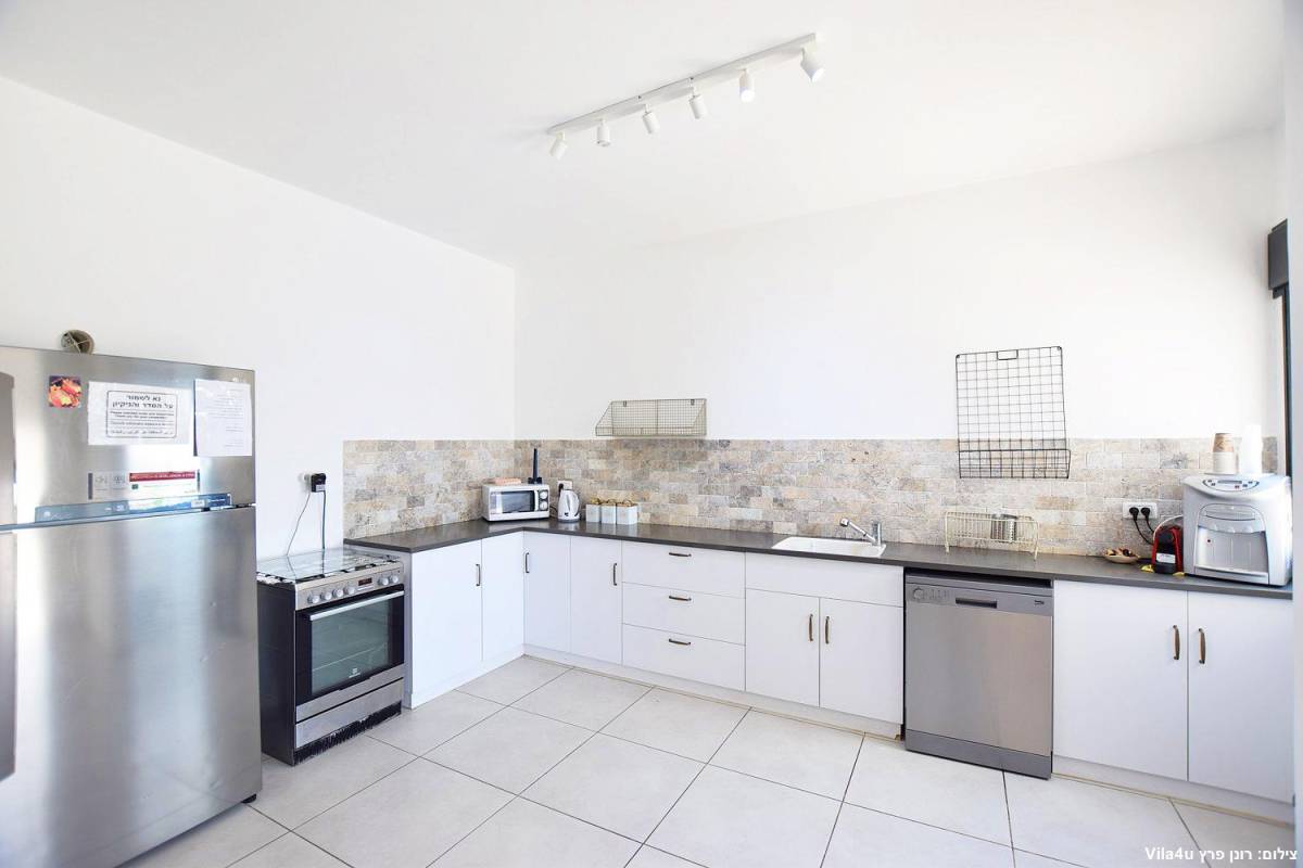 83328 גלריה כללית, וילה מול כנרת וארבל, וילה  במגדל וילות - Vila