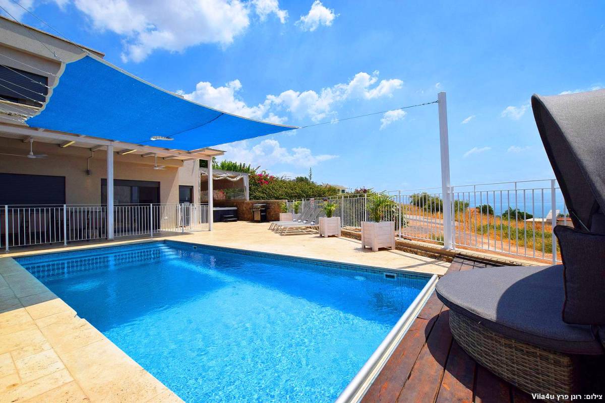 83376 גלריית חוץ, וילה מול כנרת וארבל, וילה  במגדל וילות - Vila