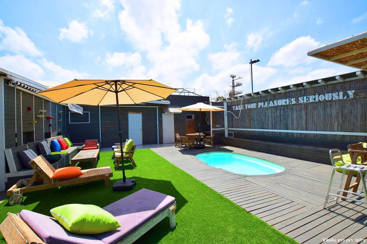 83476 המתחם החיצוני, לופט בשדות, וילה  בנתניה וילות - Vila