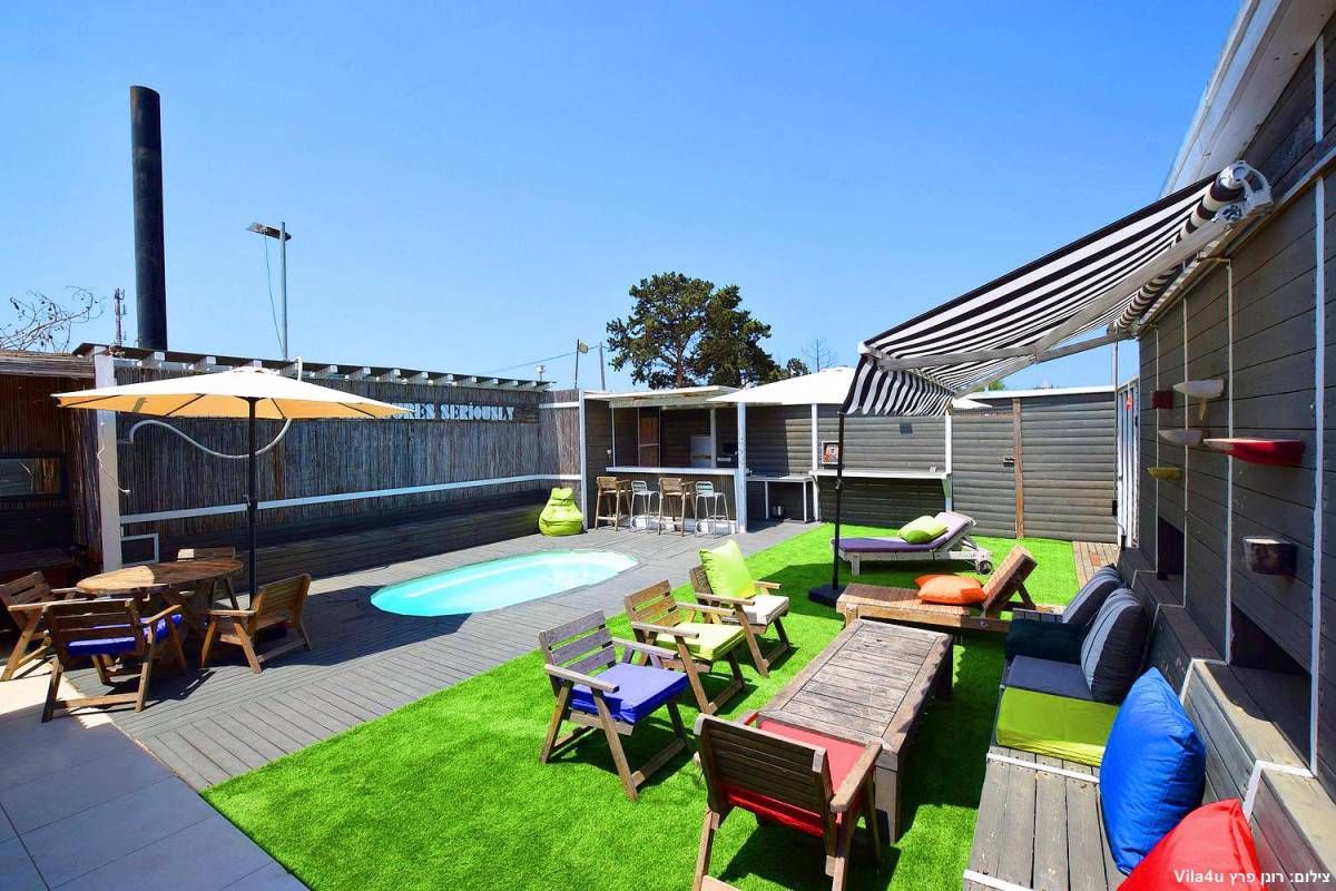 83485 המתחם החיצוני, לופט בשדות, וילה  בנתניה וילות - Vila