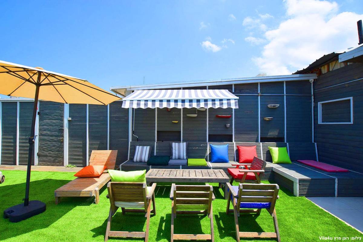 83487 המתחם החיצוני, לופט בשדות, וילה  בנתניה וילות - Vila