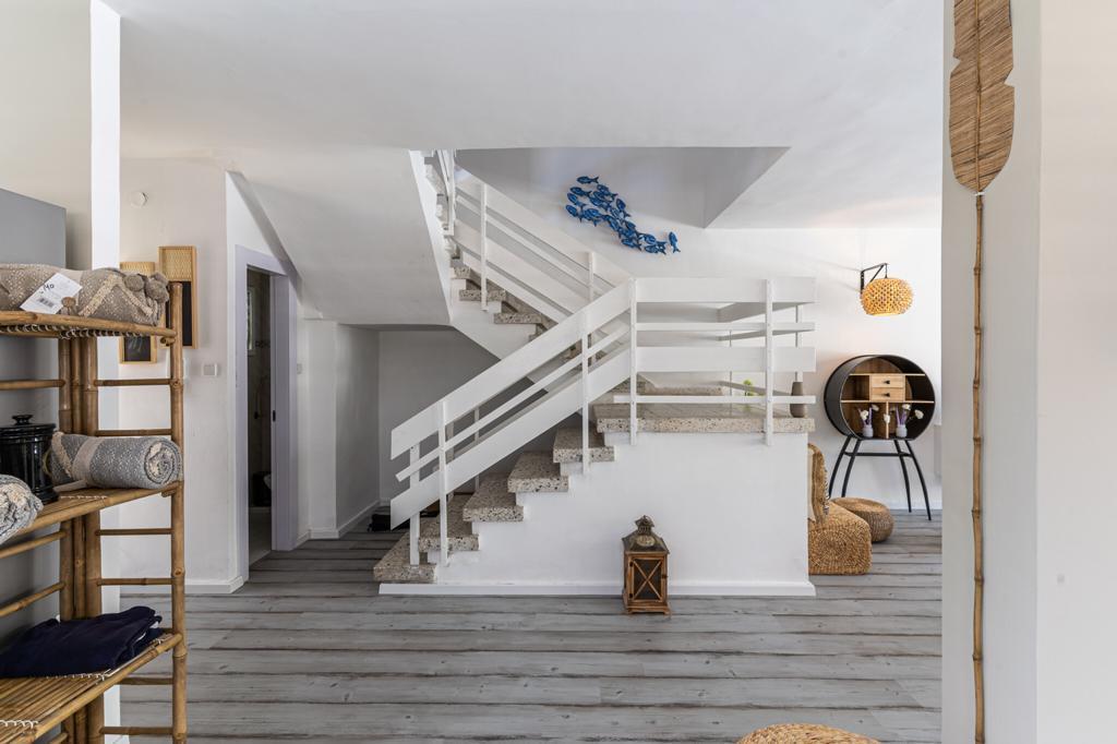 83757 המתחם הפנימי, וילה הרצליה על הים, וילה  בהרצליה פיתוח וילות - Vila