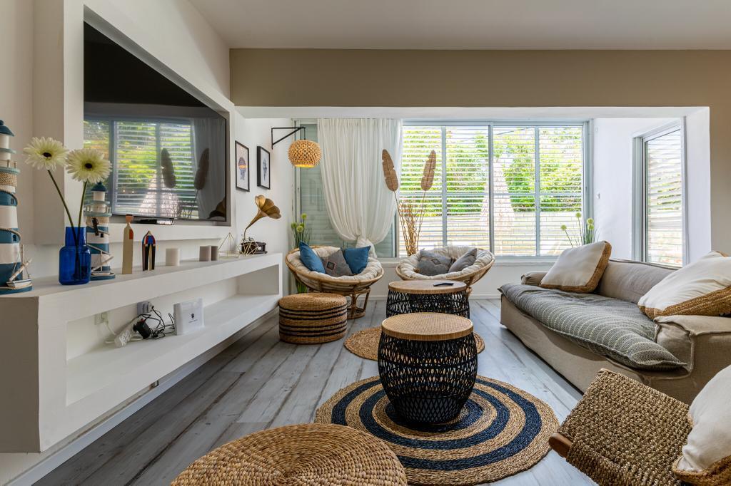 83768 המתחם הפנימי, וילה הרצליה על הים, וילה  בהרצליה פיתוח וילות - Vila