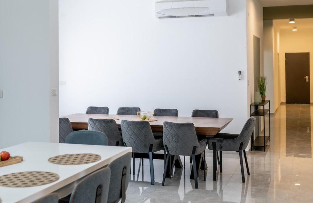 83914 גלריית פנים, אחוזת עומרי, וילה  בצוריאל וילות - Vila