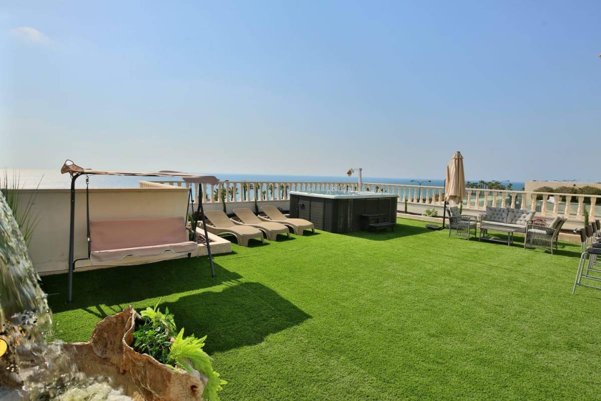 85301 המתחם החיצוני, וילה רויאל מול הים, וילה  בנתניה וילות - Vila