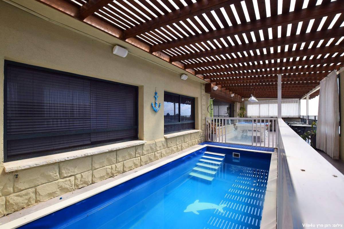 86064 מתחם הבריכה, וילה טופ גן, וילה  בגורן וילות - Vila