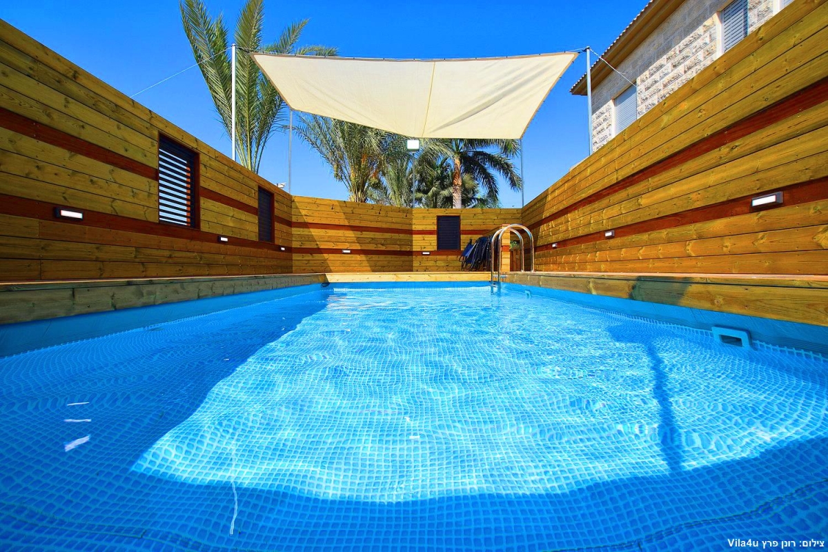 87488 המתחם החיצוני, אחוזת אפיקי מים, וילה  בתירוש וילות - Vila