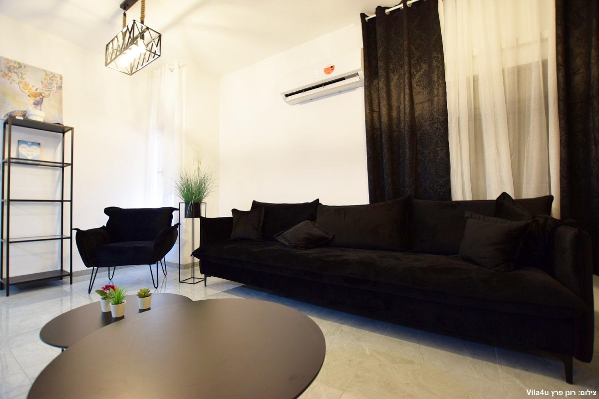 88876 המתחם הפנימי, אחוזת הים, וילה  בנהריה וילות - Vila