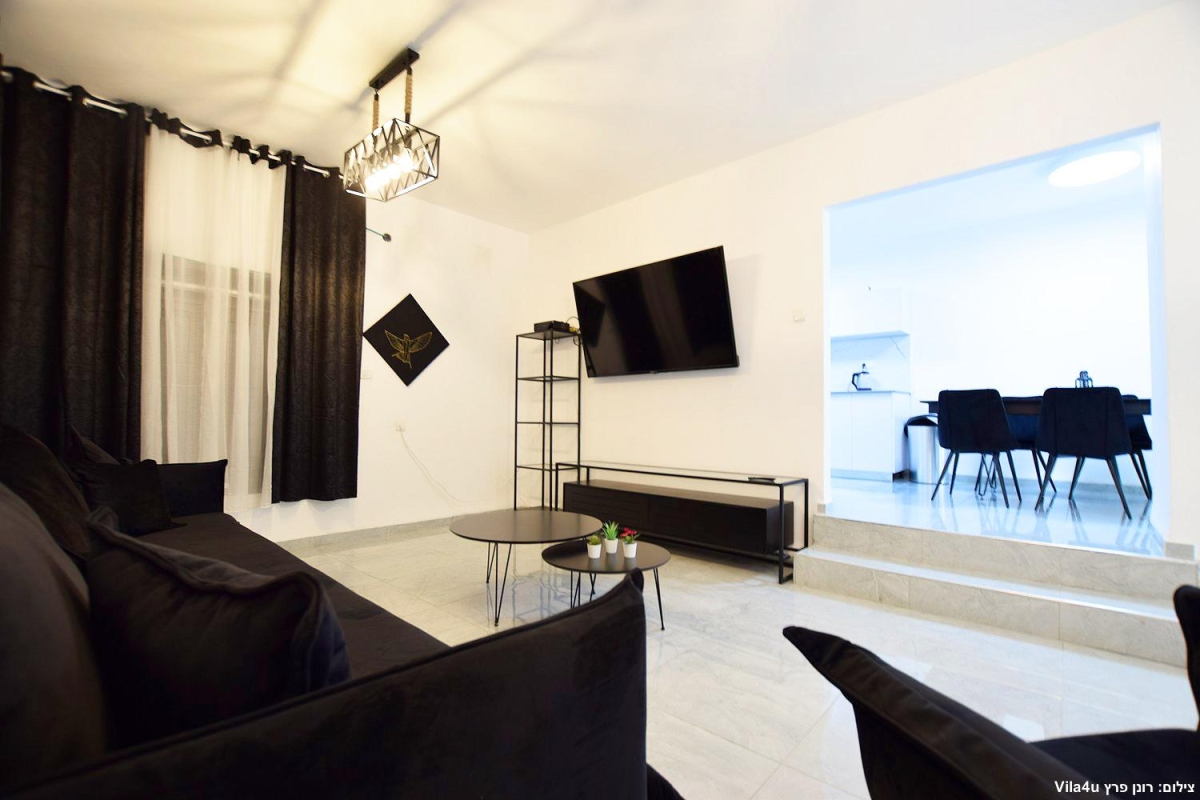 88884 המתחם הפנימי, אחוזת הים, וילה  בנהריה וילות - Vila