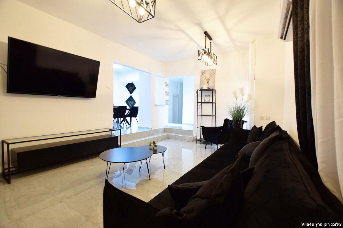 88898 המתחם הפנימי, אחוזת הים, וילה  בנהריה וילות - Vila