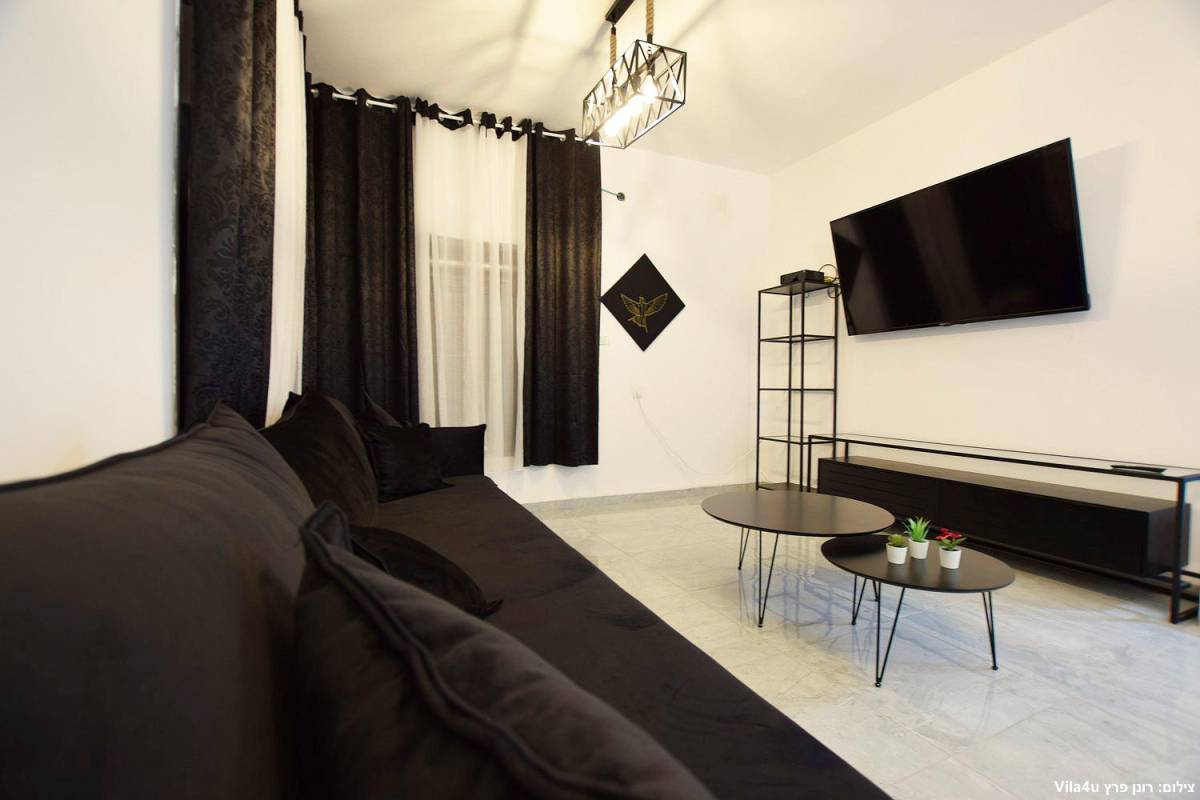 88905 המתחם הפנימי, אחוזת הים, וילה  בנהריה וילות - Vila