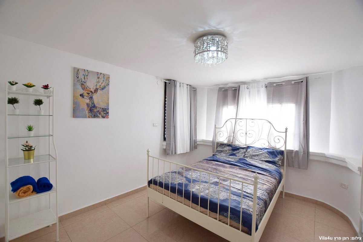 88906 המתחם הפנימי, אחוזת הים, וילה  בנהריה וילות - Vila