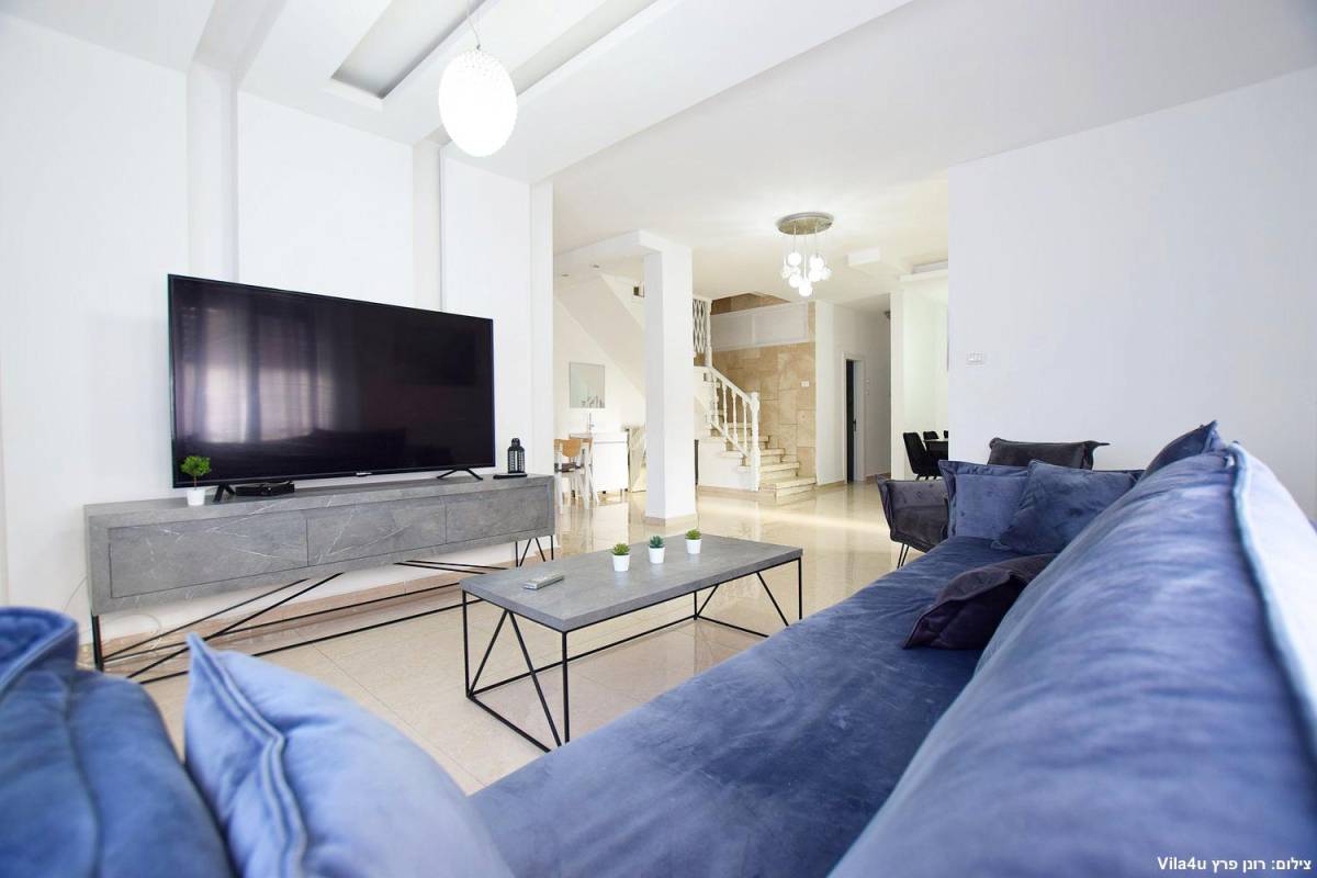 88908 המתחם הפנימי, אחוזת הים, וילה  בנהריה וילות - Vila