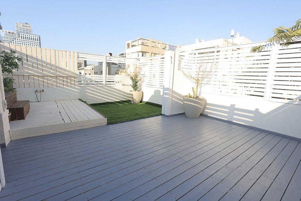 90422 הגג והגינה, מתחם הירקון 25, וילה  בתל אביב וילות - Vila