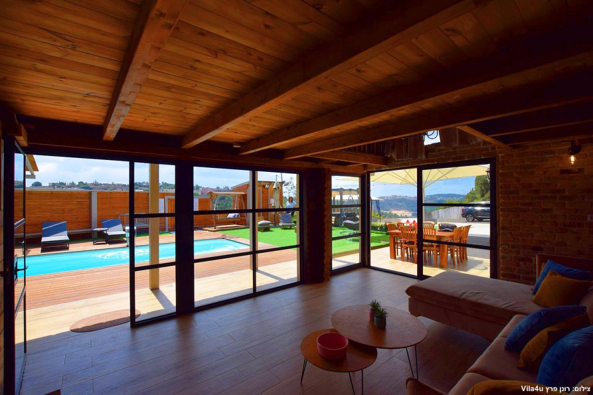 90639 המתחם הפנימי, וילה אליזה בוטיק, וילה  בעוספיה וילות - Vila