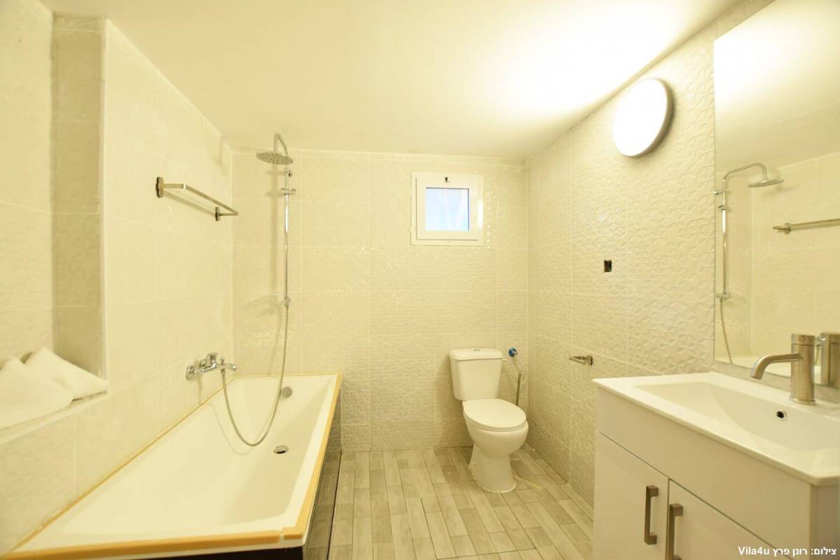 90806 קומפלקס האחוזה כללי, אחוזת פאלמס בוטיק, וילה  בטבריה וילות - Vila