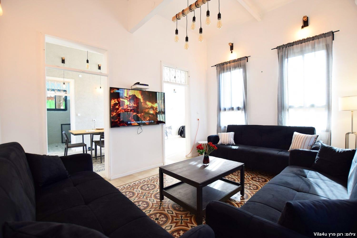 90834 גלריית הוילה, אחוזת פאלמס בוטיק, וילה  בטבריה וילות - Vila