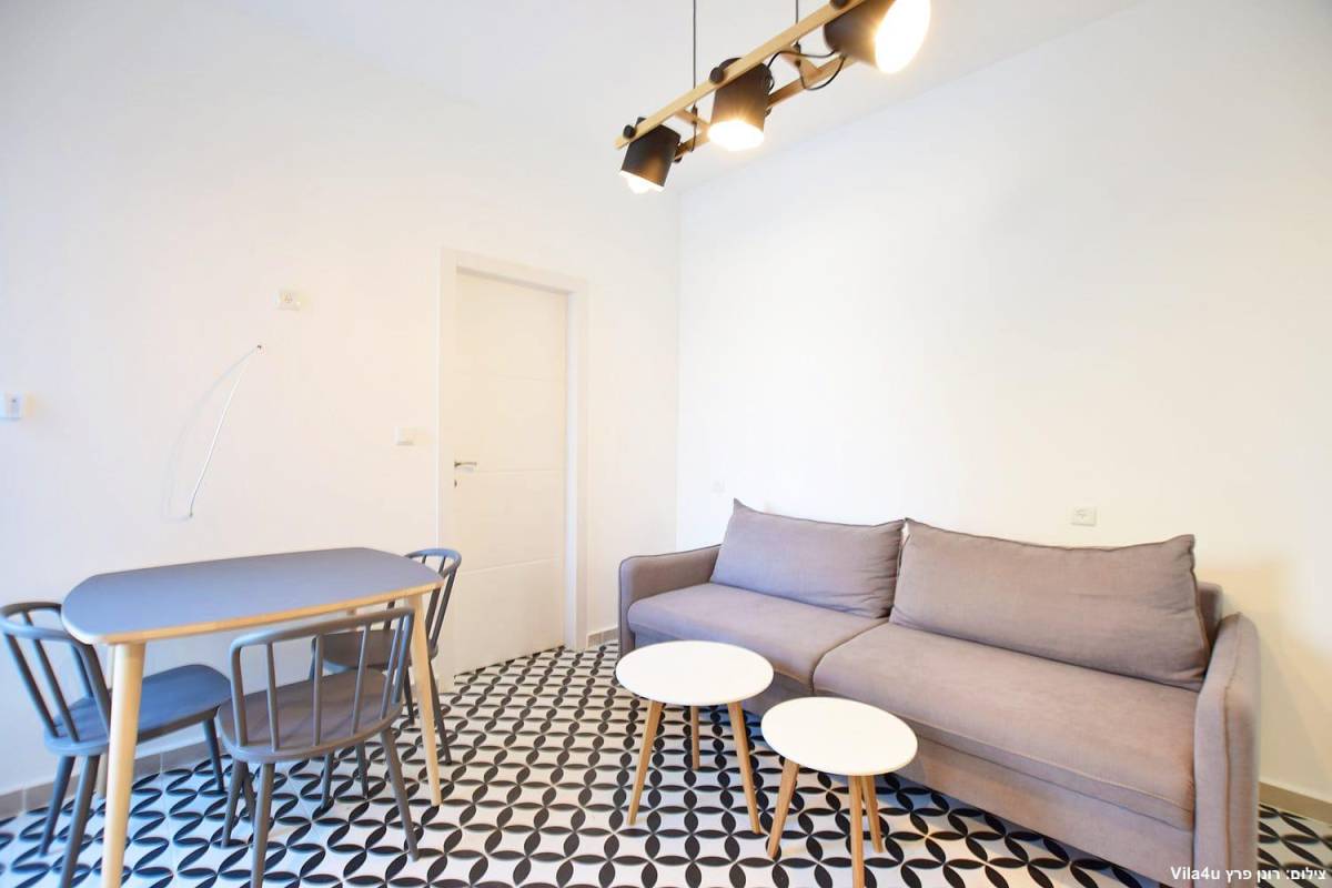 90864 גלריית הסוויטות, אחוזת פאלמס בוטיק, וילה  בטבריה וילות - Vila