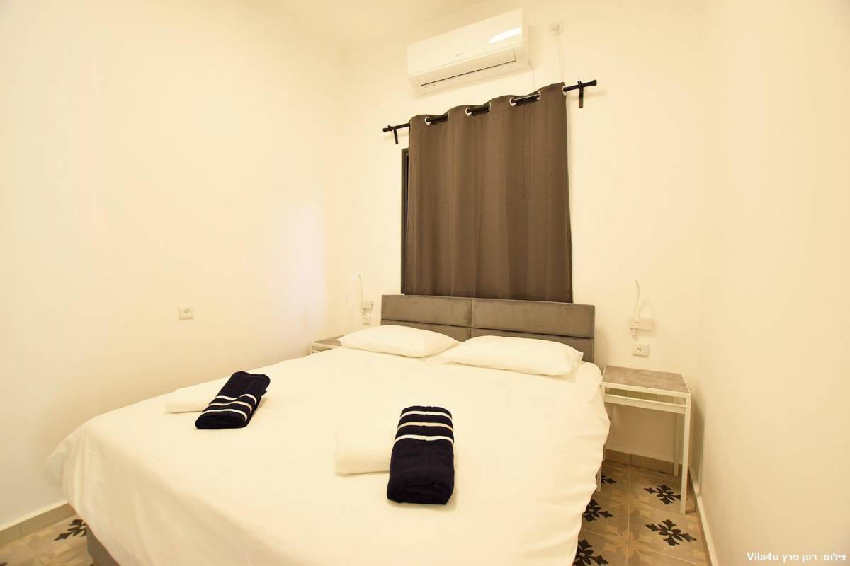 90871 גלריית הסוויטות, אחוזת פאלמס בוטיק, וילה  בטבריה וילות - Vila