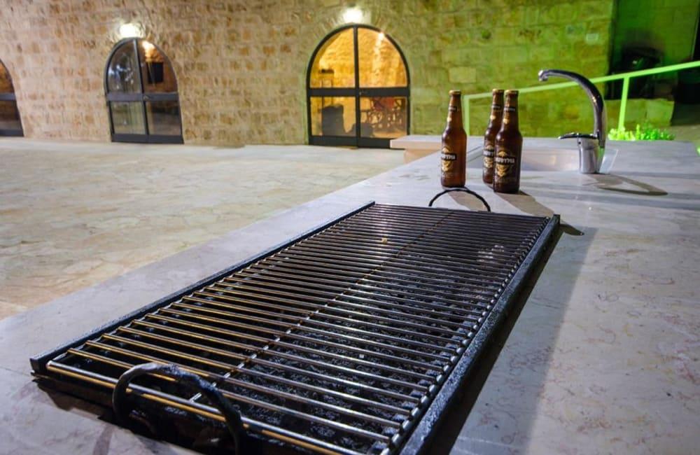 93052 המתחם החיצוני, וילה אחוזת אלון וזית, וילה  בנווה זיו וילות - Vila