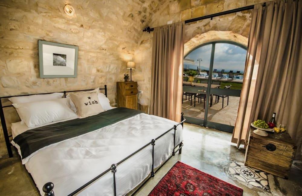 93055 המתחם הפנימי, וילה אחוזת אלון וזית, וילה  בנווה זיו וילות - Vila