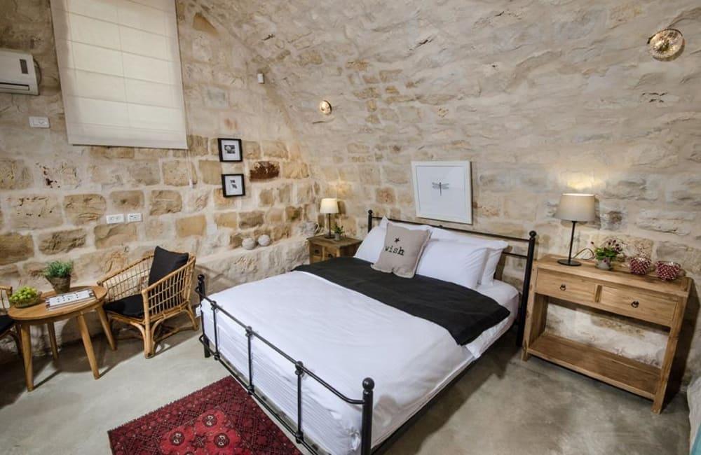 93059 המתחם הפנימי, וילה אחוזת אלון וזית, וילה  בנווה זיו וילות - Vila