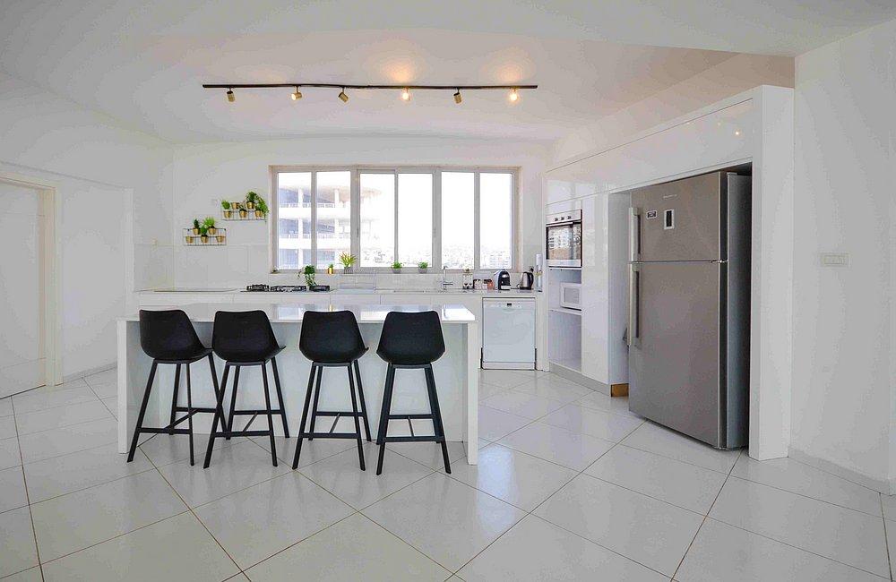 94961 המתחם הפנימי, סקייליין פנטהאוז - YalaRent Skyline, וילה  באילת וילות - Vila