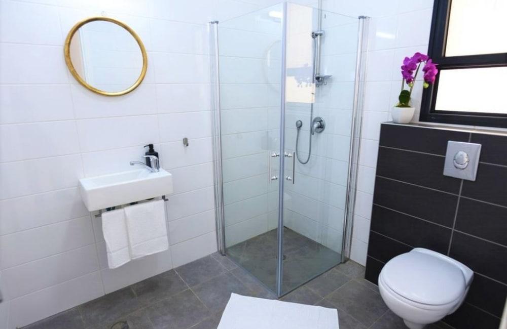 96840 גלריה כללית, וילה מול כנרת וארבל, וילה  במגדל וילות - Vila