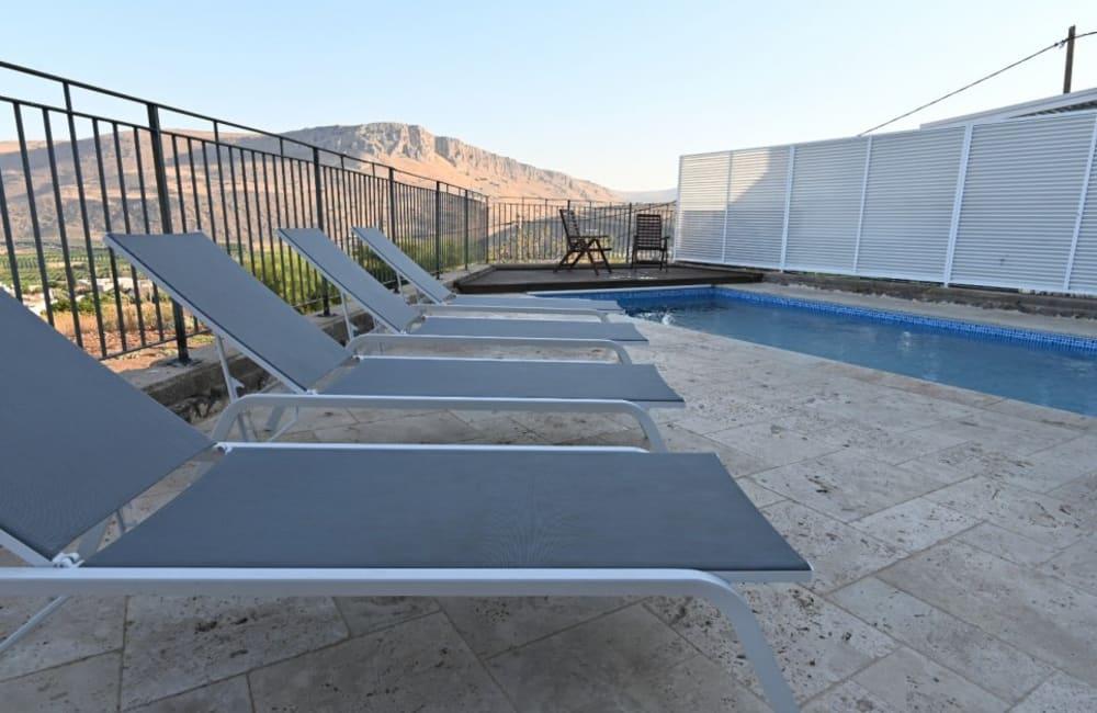 96887 גלריית חוץ, וילה מול כנרת וארבל, וילה  במגדל וילות - Vila