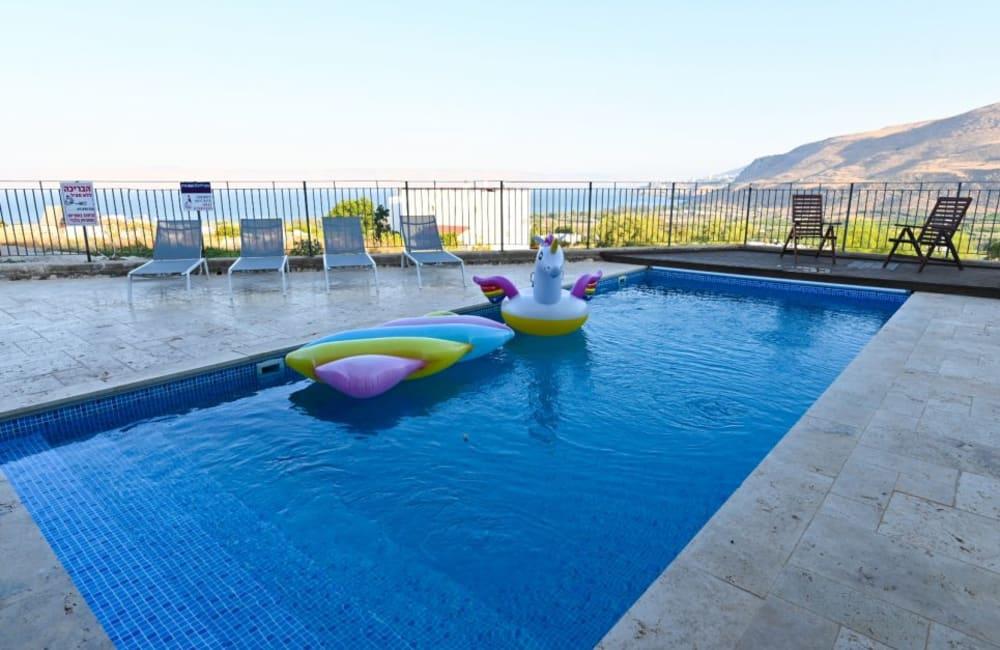 96891 גלריית חוץ, וילה מול כנרת וארבל, וילה  במגדל וילות - Vila