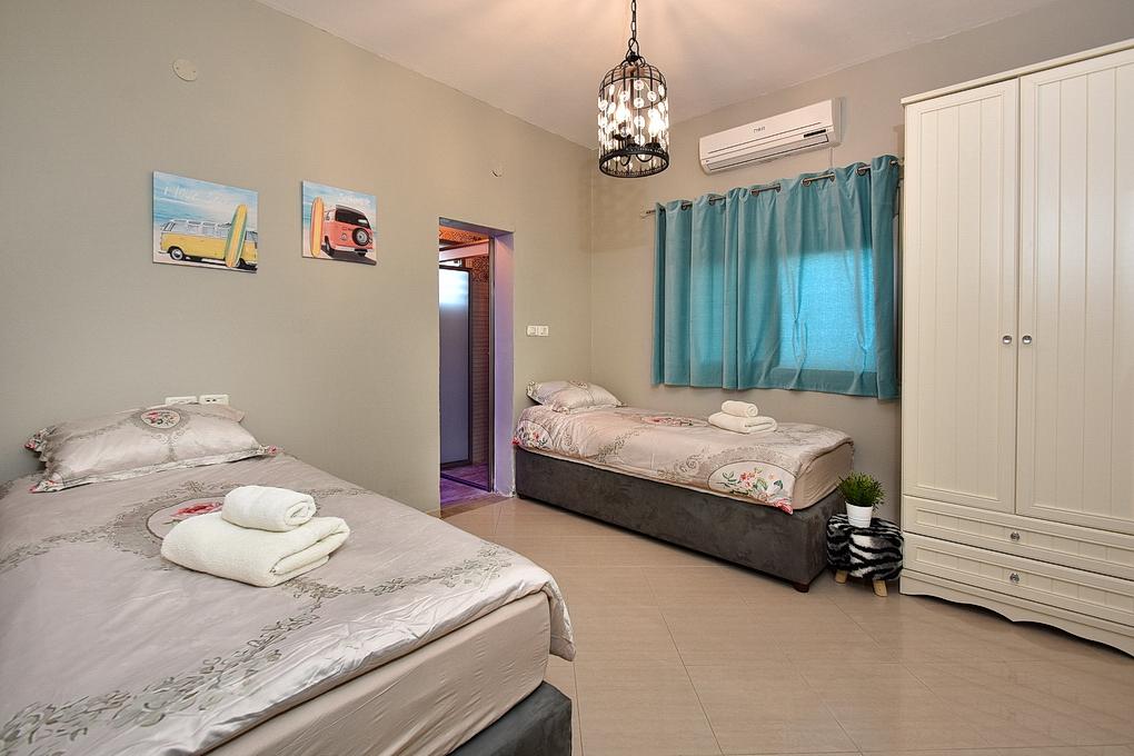 98193 כללי, אצולת אירופה - ספסופה, וילה  בספסופה וילות - Vila