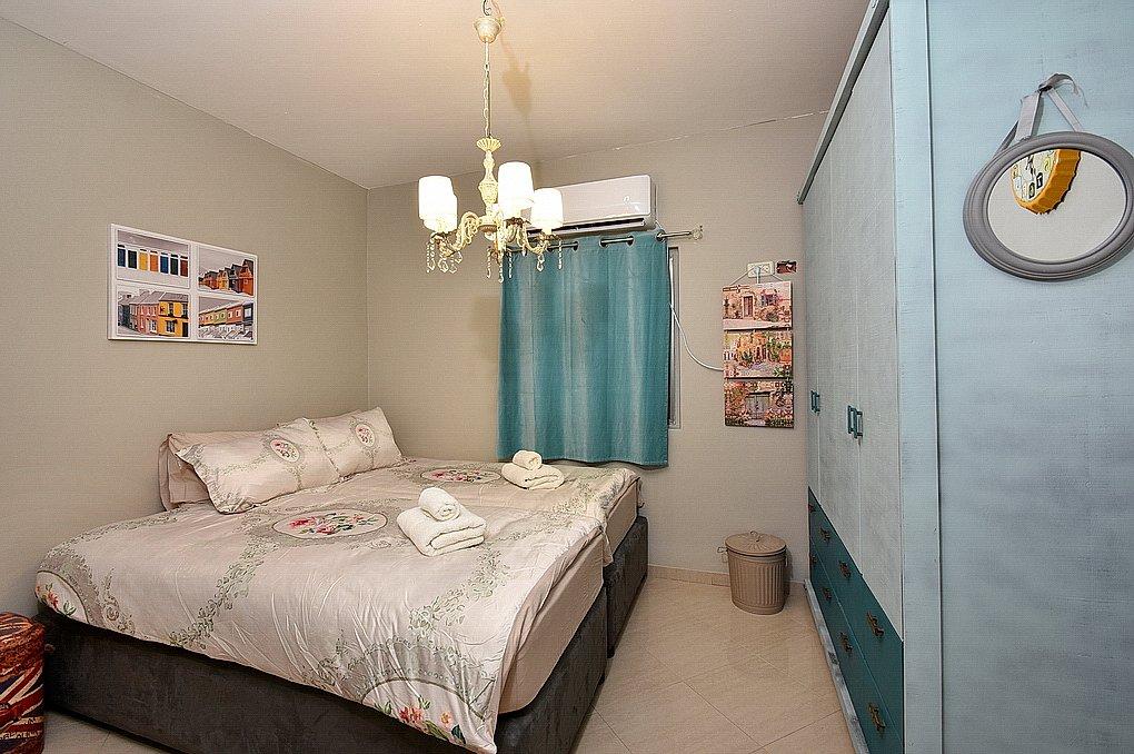 98234 המתחם הפנימי, אצולת אירופה - ספסופה, וילה  בספסופה וילות - Vila