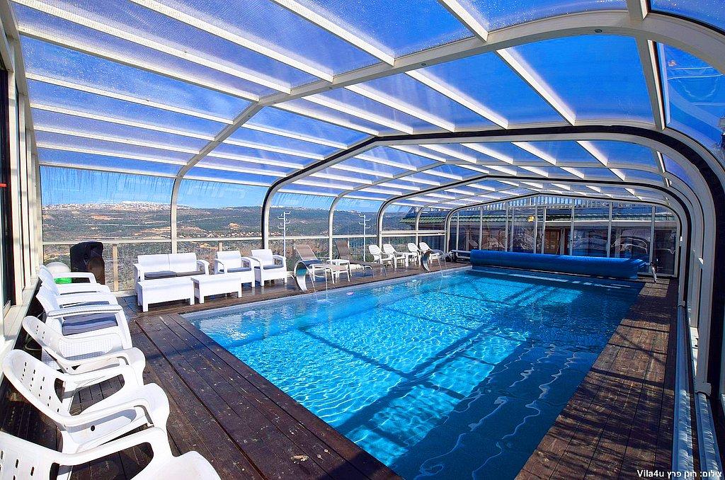 99244 המתחם בחורף, וילה הורייזן, וילה  בירכא וילות - Vila