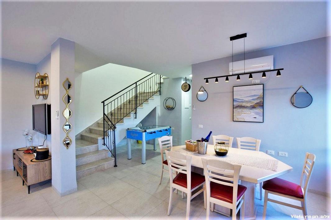 100429 פנים הוילה והחדרים, אחוזת אגם כנרת, וילה  במגדל וילות - Vila