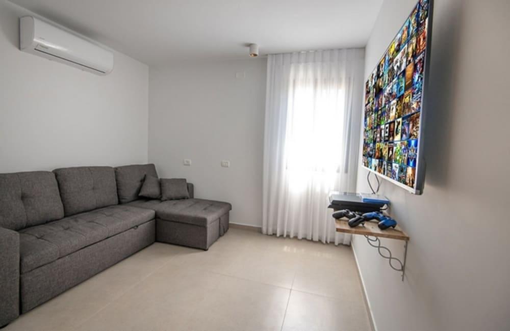 חדר פנאי כללי, ארכיטקט ביץ' האוס, וילה  בחדרה וילות - Vila