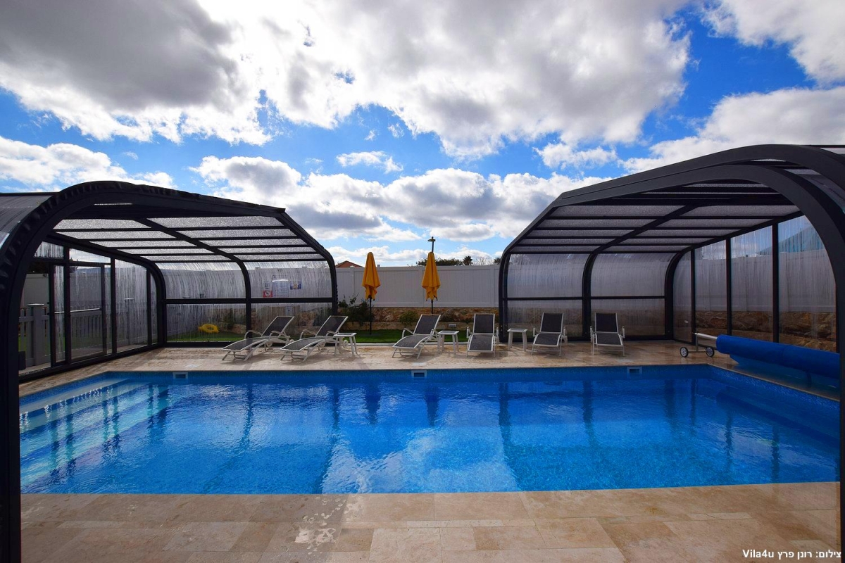 100865 גלריית חוץ, אחוזת עומרי, וילה  בצוריאל וילות - Vila