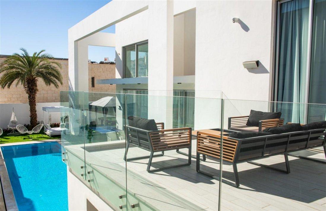 101055 המתחם החיצוני, וילה TLV אילת, וילה  באילת וילות - Vila