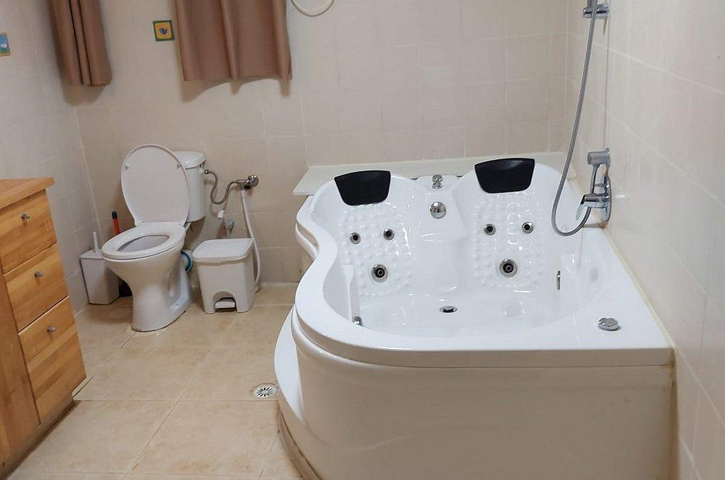 102185 המתחם הפנימי, וילה נגה, וילה  בקיסריה וילות - Vila