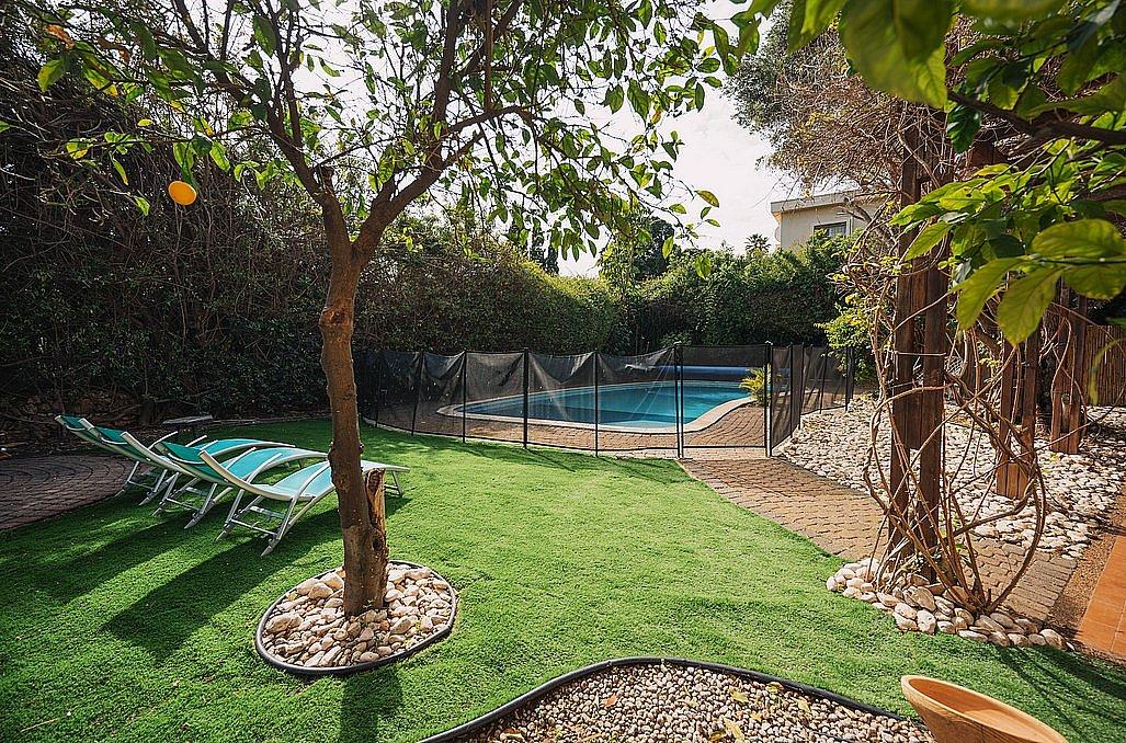 102943 המתחם החיצוני, וילה תכלת מול הים, וילה  בהרצליה פיתוח וילות - Vila