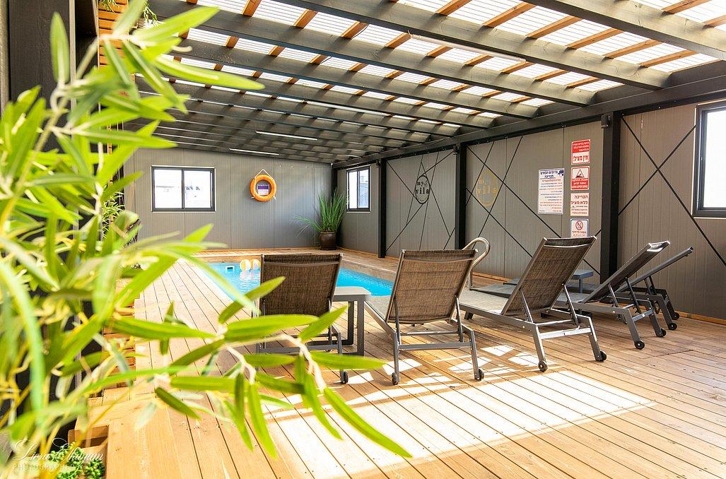 105211 מתחם החצר, הוילה הסודית שלי, וילה  בכפר חנניה וילות - Vila