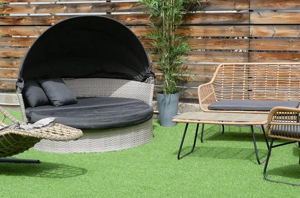 106898 המתחם החיצוני, וילה פאר טבריה, וילה  בטבריה וילות - Vila