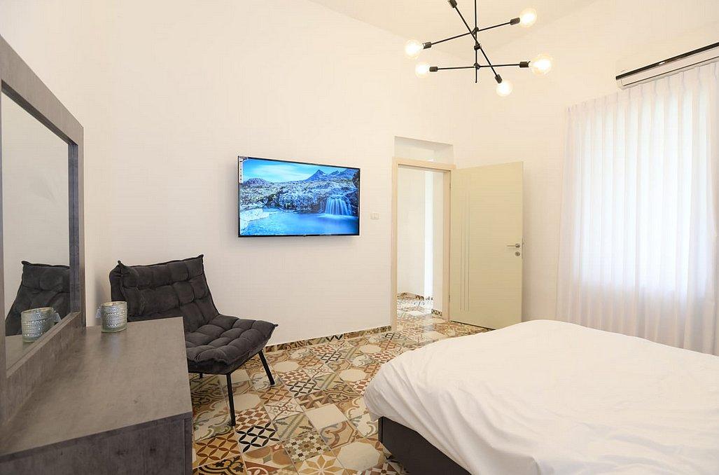 106911 המתחם הפנימי, וילה פאר טבריה, וילה  בטבריה וילות - Vila