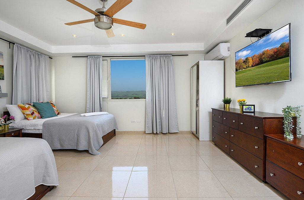 107732 גלריה כללית, בין הר לכנרת, וילה  ביבנאל וילות - Vila