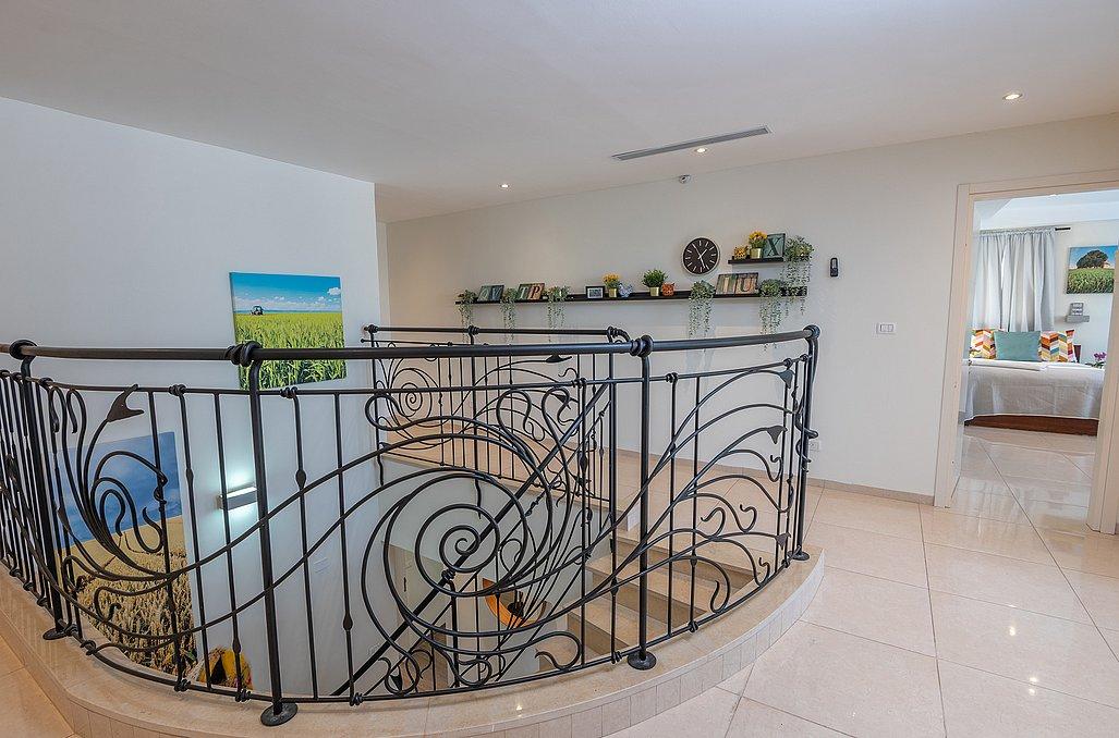 107744 גלריה כללית, בין הר לכנרת, וילה  ביבנאל וילות - Vila