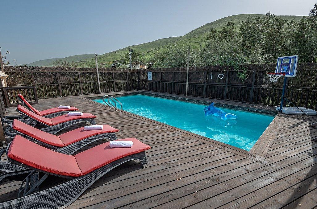 107814 מתחם חיצוני, בין הר לכנרת, וילה  ביבנאל וילות - Vila