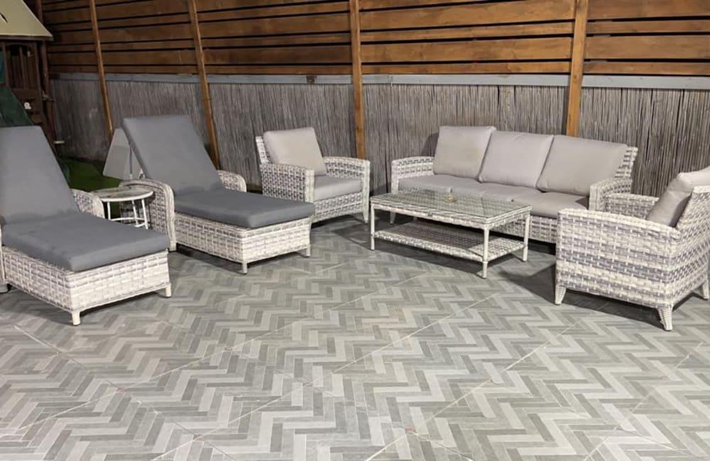 108282 מתחם החצר, וילה חלומות אלה, וילה  בחצור הגלילית וילות - Vila