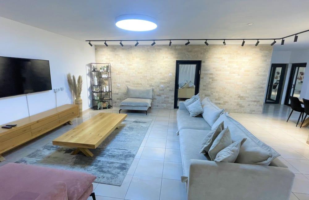 108330 מתחם פנימי, וילה חלומות אלה, וילה  בחצור הגלילית וילות - Vila