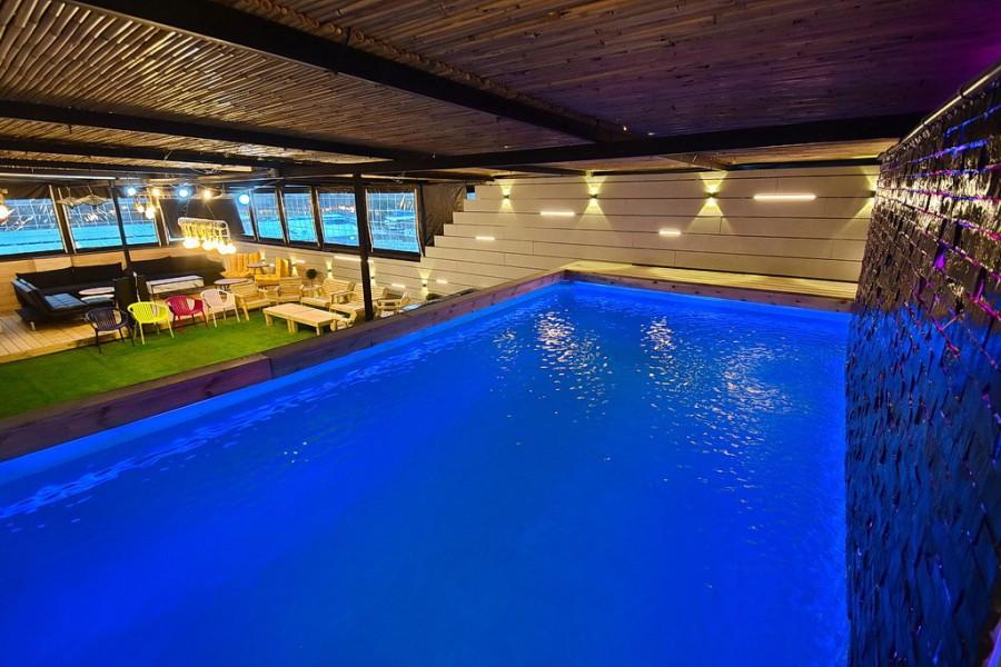 110205 הבריכה והספא, סיטי רוף - City Roof, וילה  בפתח תקווה וילות - Vila