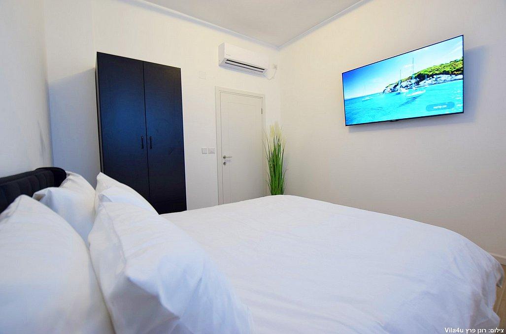 110313 מתחם פנימי, אחוזת דיויד פאלאס, וילה  בצוריאל וילות - Vila 110313 מתחם פנימי, אחוזת דיויד פאלאס, וילה  בצוריאל וילות - Vila