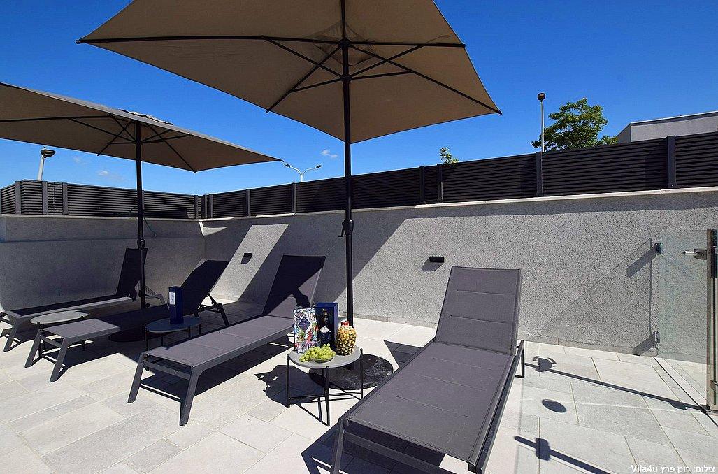 110358 מתחם חיצוני, אחוזת דיויד פאלאס, וילה  בצוריאל וילות - Vila 110358 מתחם חיצוני, אחוזת דיויד פאלאס, וילה  בצוריאל וילות - Vila